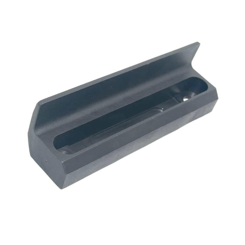Slotvanger PVC 170mm voor kokerprofiel 40/40mm